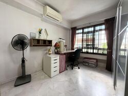 Blk 241 Pasir Ris Street 21 (Pasir Ris), HDB Executive #566520701